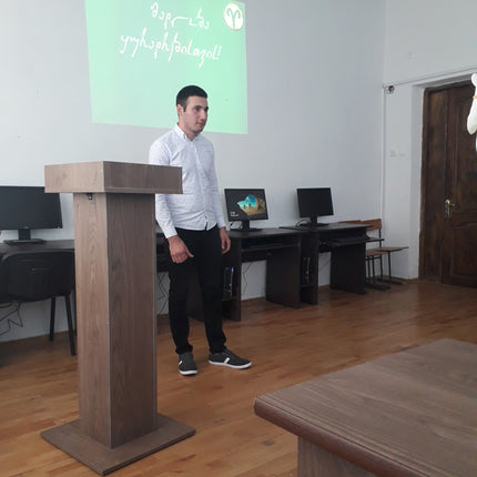 <strong>Conference at university</strong>